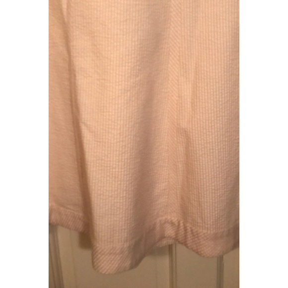 Banana Republic seersucker A-line skirt. - Picture 2 of 4